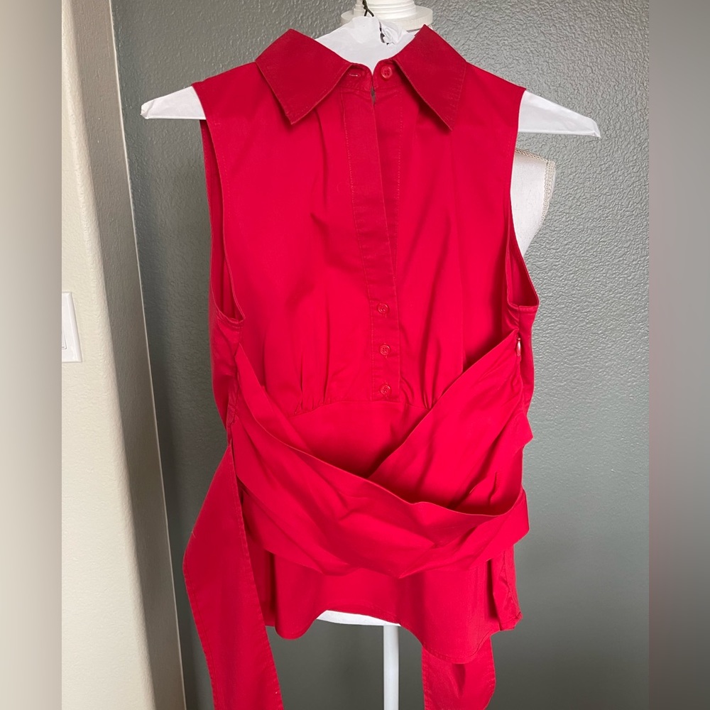 Deep red sleeveless blouse with beautiful front and back detail*